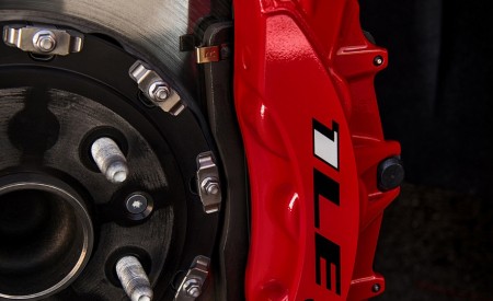 2018 Chevrolet Camaro ZL1 1LE Brakes Wallpapers 450x275 (79)