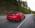 2018 Chevrolet Camaro ZL1 1LE Rear Three-Quarter Wallpapers 150x120 (10)