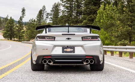 2018 Chevrolet Camaro ZL1 1LE Rear Wallpapers 450x275 (43)
