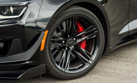 2018 Chevrolet Camaro ZL1 1LE Wheel Wallpapers 450x275 (38)