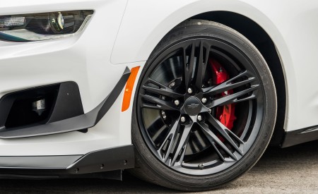 2018 Chevrolet Camaro ZL1 1LE Wheel Wallpapers 450x275 (58)