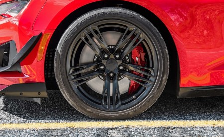 2018 Chevrolet Camaro ZL1 1LE Wheel Wallpapers 450x275 (23)