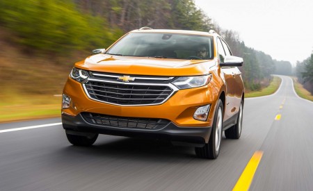 2018 Chevrolet Equinox 1.5T Premier Front Three-Quarter Wallpapers 450x275 (51)
