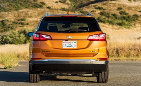 2018 Chevrolet Equinox 1.5T Premier Rear Wallpapers 450x275 (58)