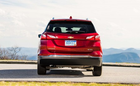 2018 Chevrolet Equinox Rear Wallpapers 450x275 (9)