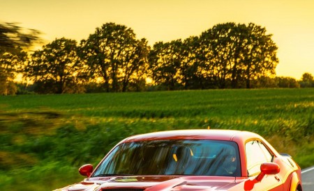 2018 Dodge Challenger SRT Hellcat Widebody (Color: Go Mango) Front Wallpapers 450x275 (56)