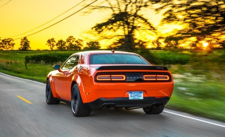 2018 Dodge Challenger SRT Hellcat Widebody (Color: Go Mango) Rear Wallpapers 450x275 (52)