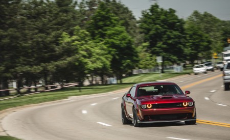2018 Dodge Challenger SRT Hellcat Widebody (Color: Octane Red) Front Wallpapers 450x275 (9)
