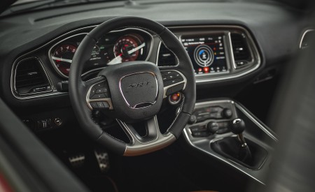 2018 Dodge Challenger SRT Hellcat Widebody (Color: Octane Red) Interior Cockpit Wallpapers 450x275 (38)