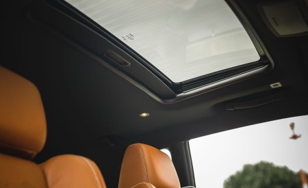 2018 Dodge Challenger SRT Hellcat Widebody (Color: Octane Red) Panoramic Roof Wallpapers 450x275 (30)