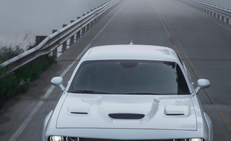 2018 Dodge Challenger SRT Hellcat Widebody (Color: White Knuckle) Front Wallpapers 450x275 (86)