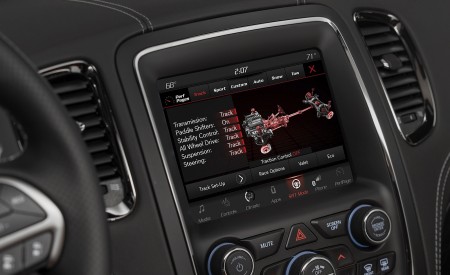 2018 Dodge Durango SRT Central Console Wallpapers 450x275 (83)