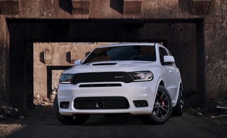 2018 Dodge Durango SRT Front Wallpapers 450x275 (57)