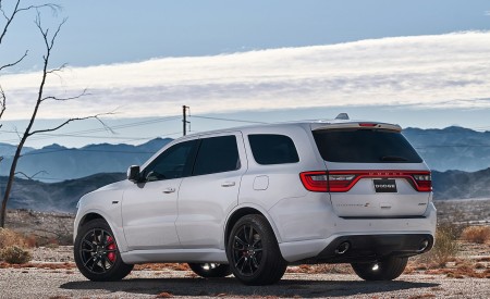 2018 Dodge Durango SRT Rear Three-Quarter Wallpapers 450x275 (8)