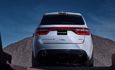 2018 Dodge Durango SRT Rear Wallpapers 450x275 (28)