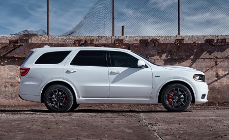 2018 Dodge Durango SRT Side Wallpapers 450x275 (2)