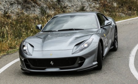 2018 Ferrari 812 Superfast Front Wallpapers 450x275 (36)