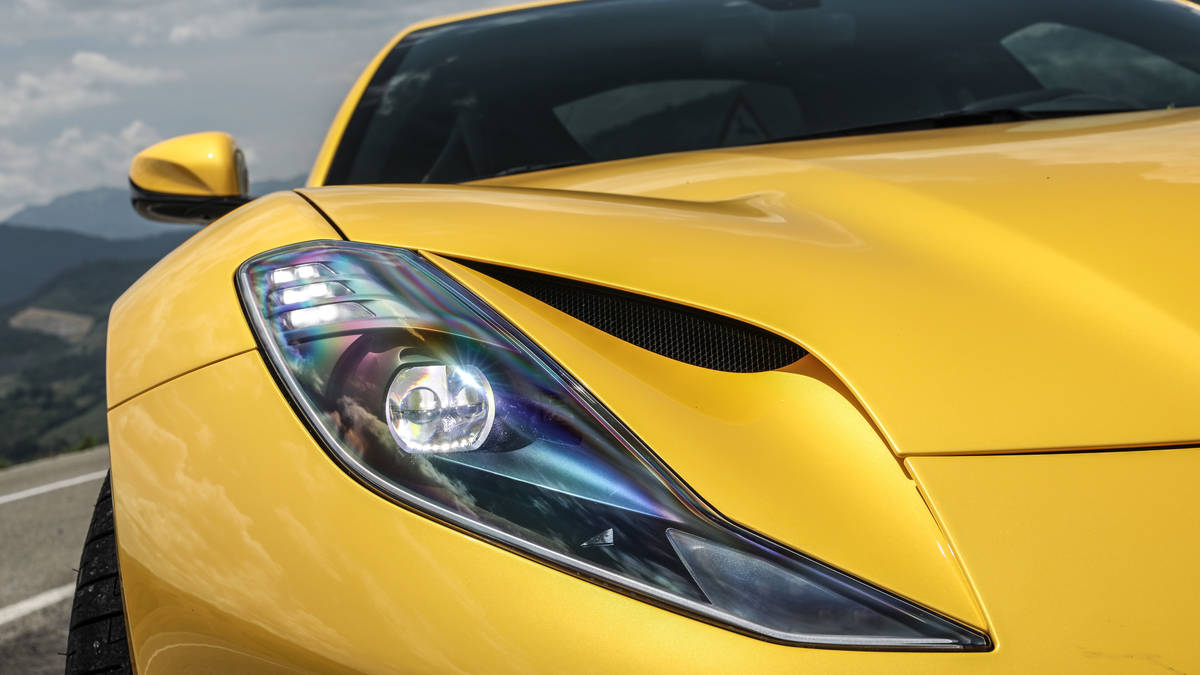 2018 Ferrari 812 Superfast Headlight Wallpapers (11)
