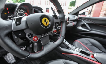 2018 Ferrari 812 Superfast Interior Wallpapers 450x275 (46)
