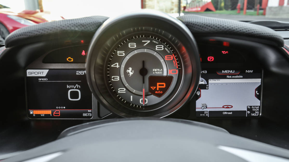 2018 Ferrari 812 Superfast Interior Wallpapers #45 of 56