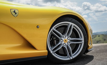2018 Ferrari 812 Superfast Wheel Wallpapers 450x275 (16)