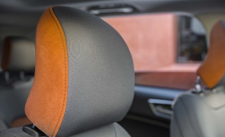 2018 Ford Edge SEL Sport Appearance Package Interior Detail Wallpapers 450x275 (14)