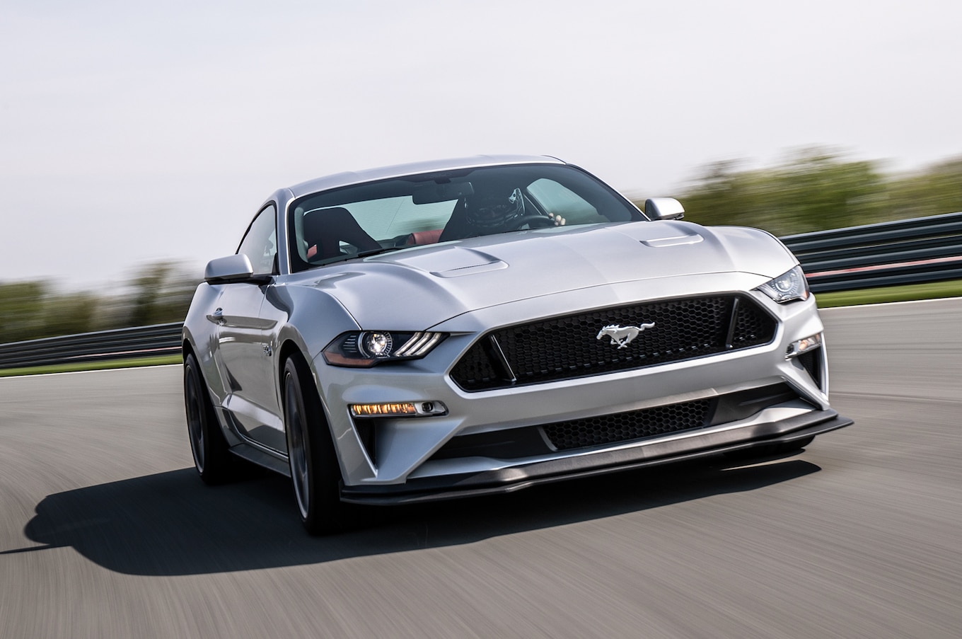 2018 Ford Mustang GT Performance Pack 2 Front Three-Quarter Wallpapers (15)