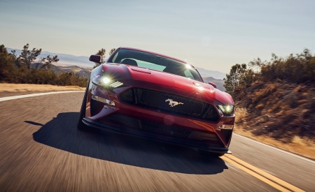 2018 Ford Mustang GT Performance Pack Level 2 Front Wallpapers 450x275 (34)