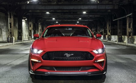 2018 Ford Mustang GT Performance Pack Level 2 Front Wallpapers 450x275 (83)