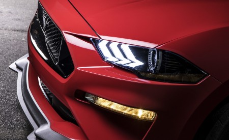 2018 Ford Mustang GT Performance Pack Level 2 Headlight Wallpapers 450x275 (86)