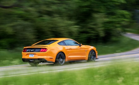 2018 Ford Mustang GT Performance Pack Level 2 Rear Three-Quarter Wallpapers 450x275 (63)