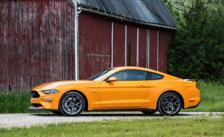 2018 Ford Mustang GT Performance Pack Level 2 Side Wallpapers 450x275 (59)