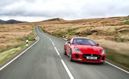 2018 Jaguar F-TYPE 2.0T Front Wallpapers 450x275 (9)