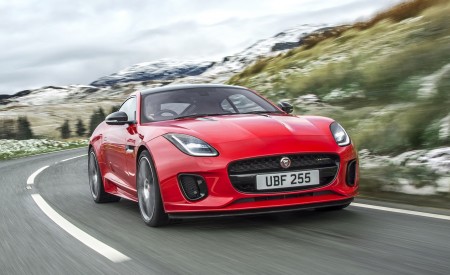 2018 Jaguar F-TYPE 2.0T Front Wallpapers 450x275 (2)