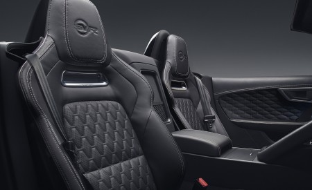 2018 Jaguar F-TYPE SVR Convertible Interior Seats Wallpapers 450x275 (47)