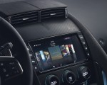 2018 Jaguar F-TYPE SVR Coupe Central Console Wallpapers 150x120 (45)