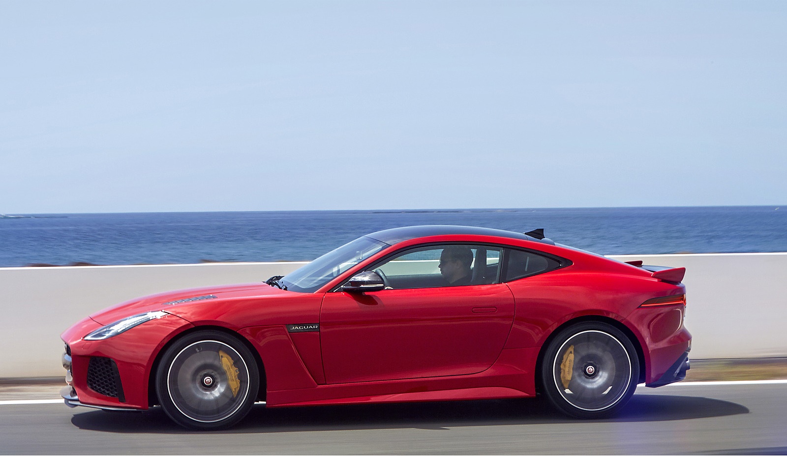 2018 Jaguar F-TYPE SVR Coupe Side Wallpapers (6)