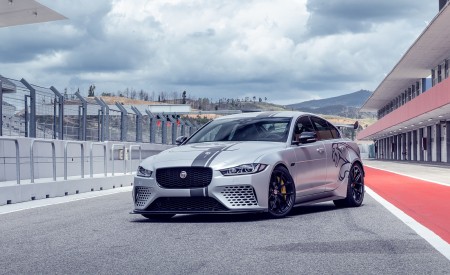 2018 Jaguar XE SV Project 8 Front Three-Quarter Wallpapers 450x275 (88)