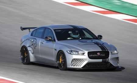 2018 Jaguar XE SV Project 8 Front Three-Quarter Wallpapers 450x275 (54)