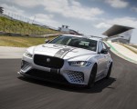 2018 Jaguar XE SV Project 8 Front Three-Quarter Wallpapers 150x120 (42)
