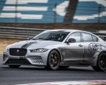 2018 Jaguar XE SV Project 8 Front Three-Quarter Wallpapers 150x120 (36)