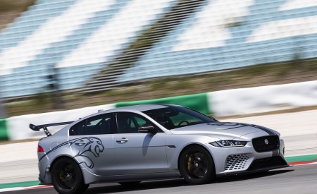 2018 Jaguar XE SV Project 8 Front Three-Quarter Wallpapers 450x275 (55)