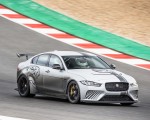 2018 Jaguar XE SV Project 8 Front Three-Quarter Wallpapers 150x120 (37)