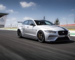 2018 Jaguar XE SV Project 8 Front Three-Quarter Wallpapers 150x120 (57)