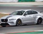 2018 Jaguar XE SV Project 8 Front Three-Quarter Wallpapers 150x120 (48)