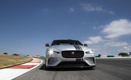 2018 Jaguar XE SV Project 8 Front Wallpapers 450x275 (44)