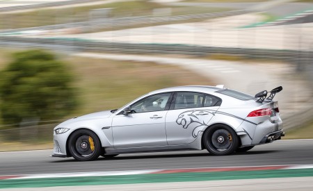 2018 Jaguar XE SV Project 8 Side Wallpapers 450x275 (84)