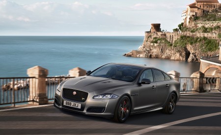 2018 Jaguar XJR575 Front Three-Quarter Wallpapers 450x275 (14)