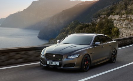 2018 Jaguar XJR575 Front Three-Quarter Wallpapers 450x275 (13)