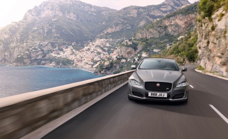 2018 Jaguar XJR575 Front Wallpapers 450x275 (15)